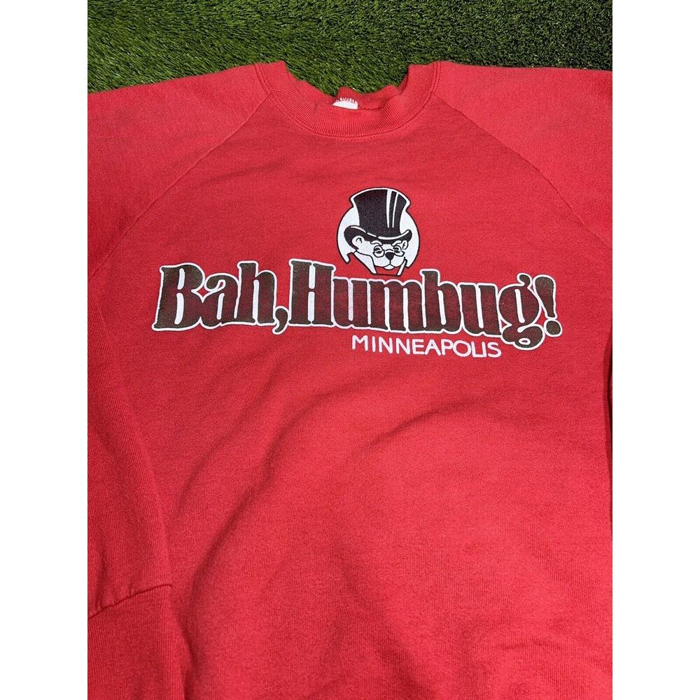 Vtg Bah,‎ Humbug! Minneapolis Guthrie Theater Christmas Sweatshirt Size L USA